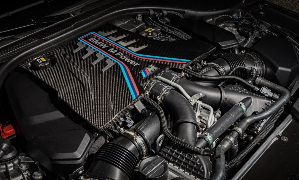 2025 BMW M5 Engine