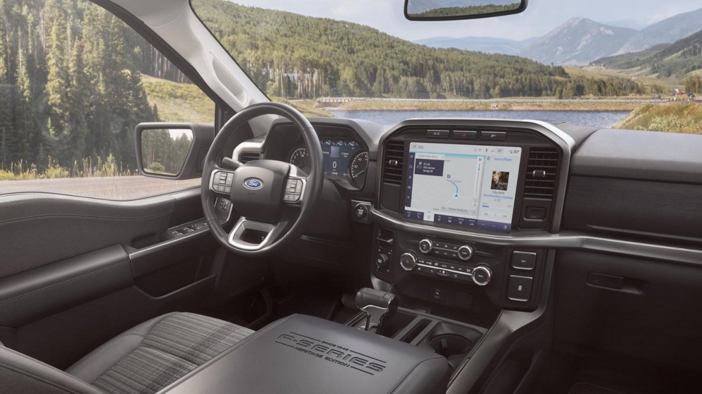 2025 Ford F150 Interior