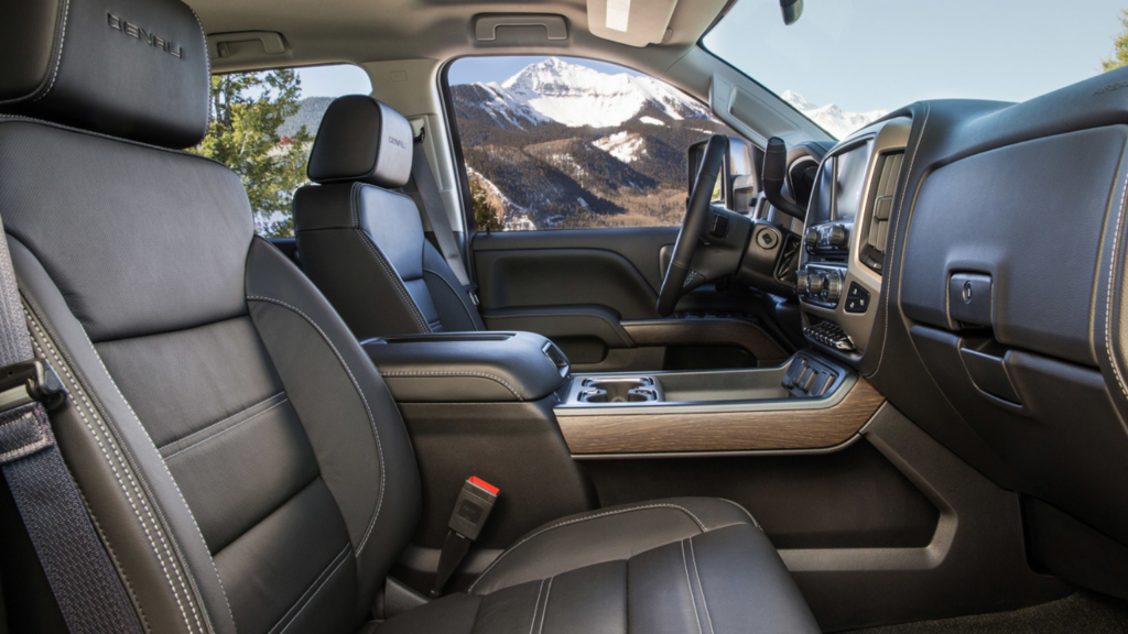 2025 GMC Sierra 2500HD Interior