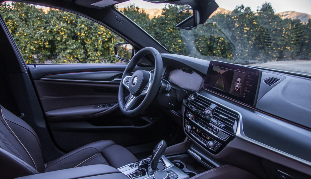2025 BMW 6 Series Interior
