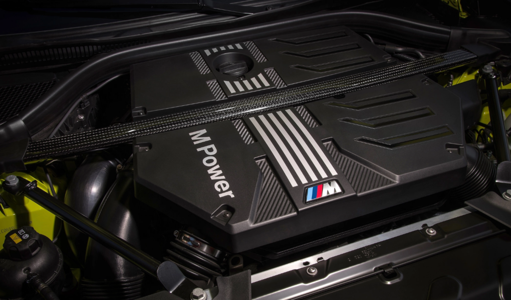 2025 BMW X4 M Engine