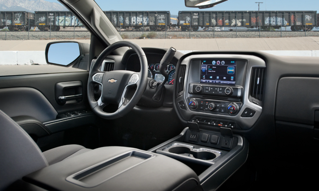 2025 Chevrolet S 10 Interior