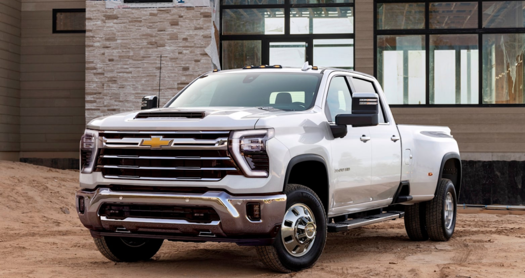 2025 Chevrolet Silverado 3500HD Exterior