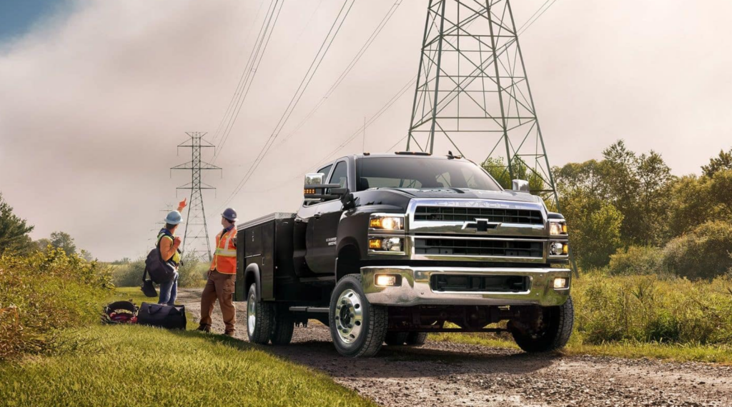 2025 Chevrolet Silverado 4500HD Exterior