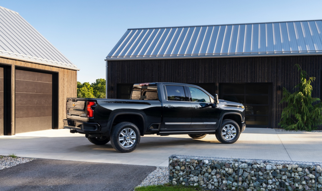 2025 Chevrolet Silverado Classic 2500HD Specs, Interior, Changes