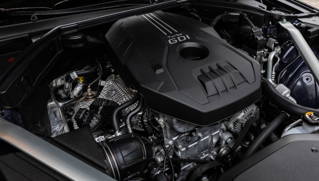 2025 Genesis G70 Engine