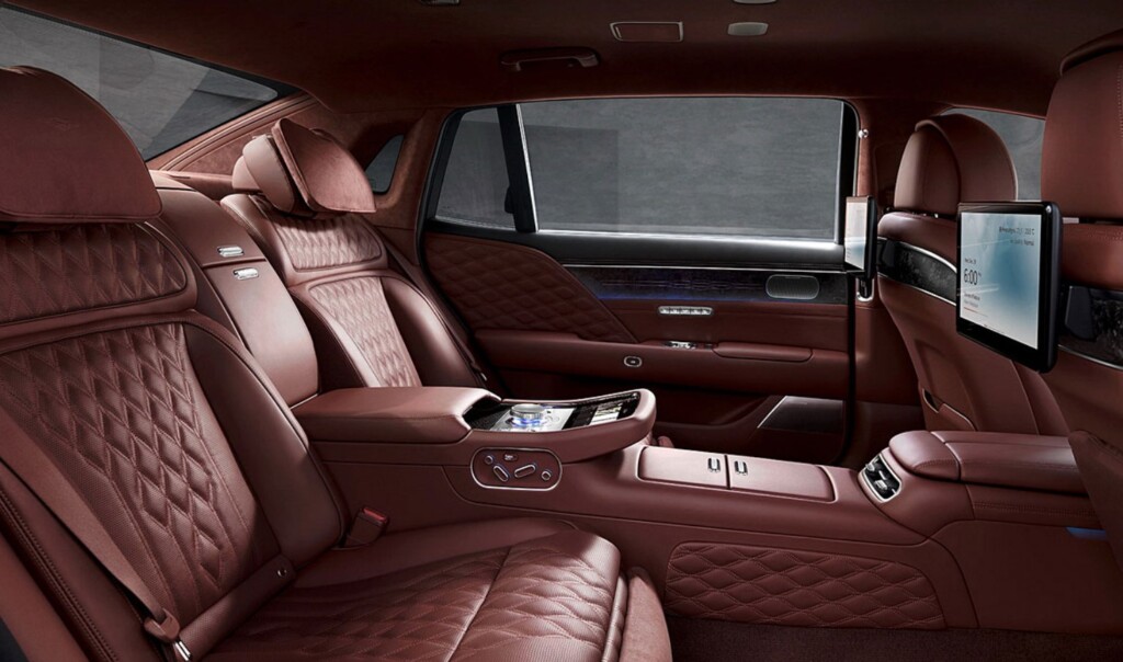 2025 Genesis G90 Interior