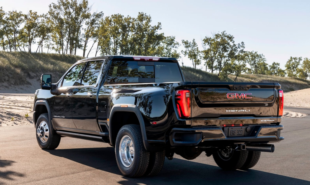 2025 GMC Sierra 3500HD Price, Engine, Interior