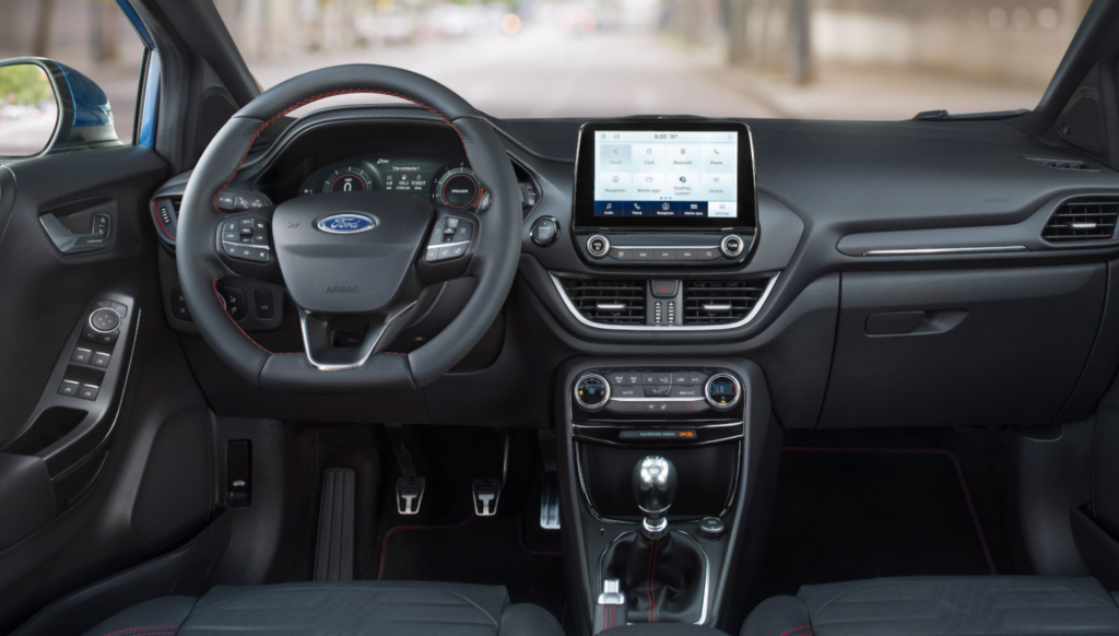 2025 Ford Puma Interior